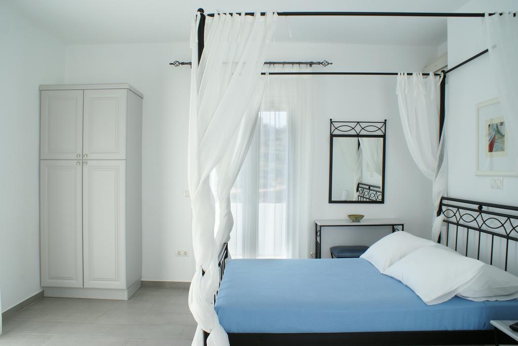 Apartment Petra & Fos Studios *