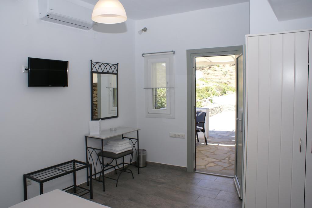 Apartment Petra & Fos Studios