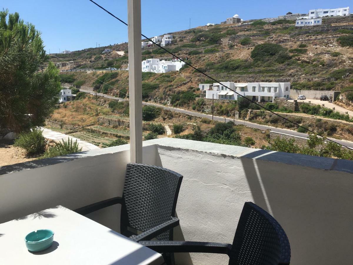 Petra & Fos Studios Apartment Kastron (Sifnos)