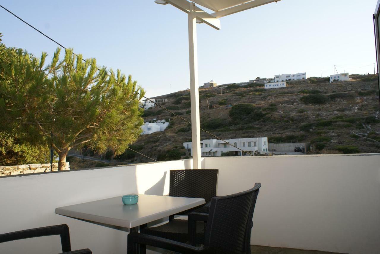 Petra & Fos Studios * Kastron (Sifnos)